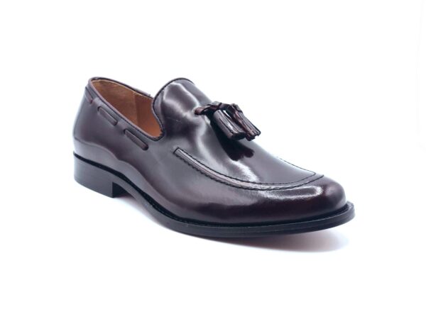 MOCASSINO UOMO CON NAPPINE IN PELLE DI VITELLO, SPAZZOLATO BORDEAUX, SUOLA IN CUOIO 2848B