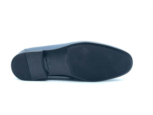 MOCASSINO UOMO CON NAPPINE IN PELLE DI VITELLO NAPPATO BLU, FONDO IN GOMMA FLEX 2177B