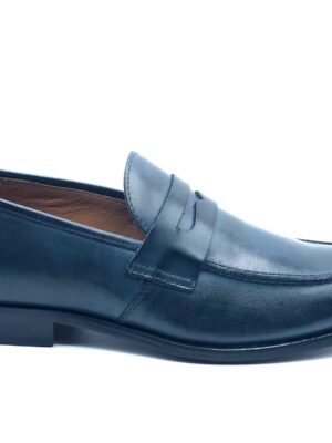 MOCASSINO UOMO IN PELLE DI VITELLO NAPPATO BLU, SUOLA IN CUOIO 6068A