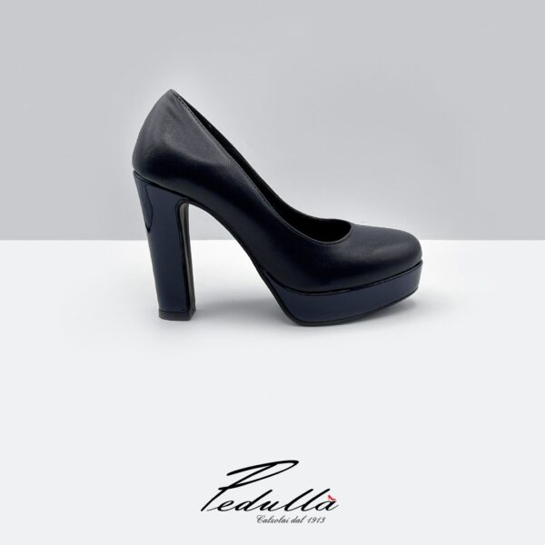 SCARPA DONNA PEDULLA' DÉCOLLETÉ ART. 9028 VITELLO/VERNICE NERO - BLU TACCO 10 cm PLATEAU 2 cm