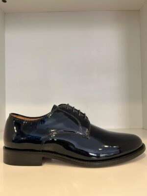 SCARPA SPOSO DERBY UOMO PELLE VERNICE BLU LUCIDA, SUOLA IN VERO CUOIO 901