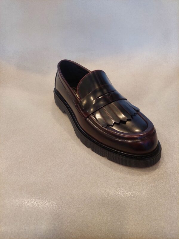 MOCASSINO DONNA CON FRANGIE BY PEDULLA' NERO E BORDEAUX ART. ASTRY021