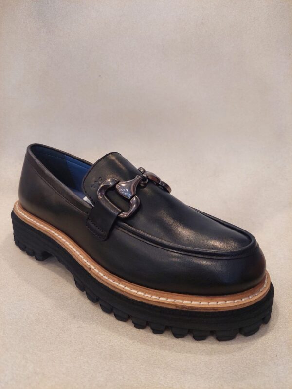 MOCASSINO DONNA MOD GUCCI BY PREGUNTA COLOR NOCE art. 2327027 003 E NERO art. 2327027P 001