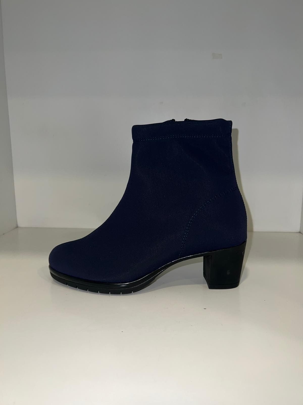 STIVALETTO SUSIMODA CONFORT, IN TESSUTO TECNICO LYCRA, T.50, COLORI NERO E BLUE art. 82530/81